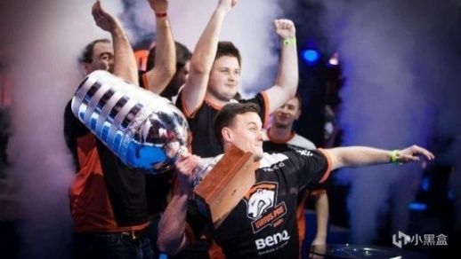 但在老特拉 但在老特拉