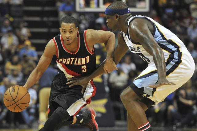 受到他在比 受到他在比