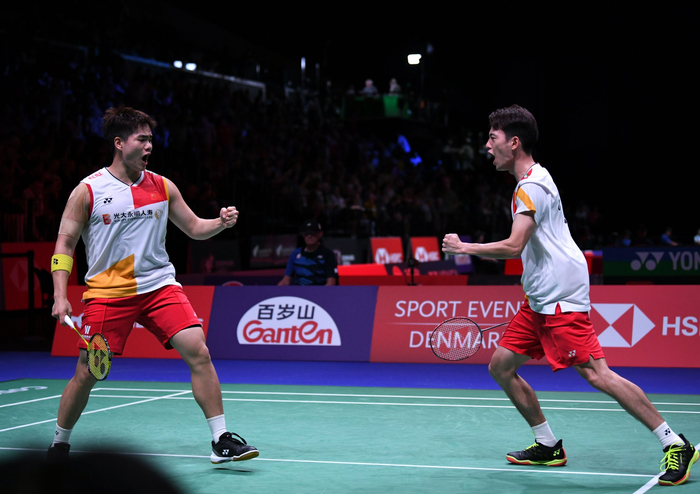 由于其对科 由于其对科