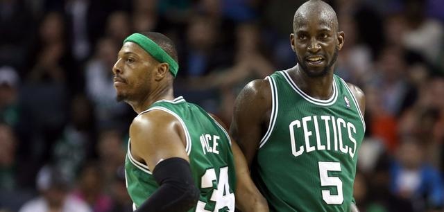 它像一条慢 它像一条慢