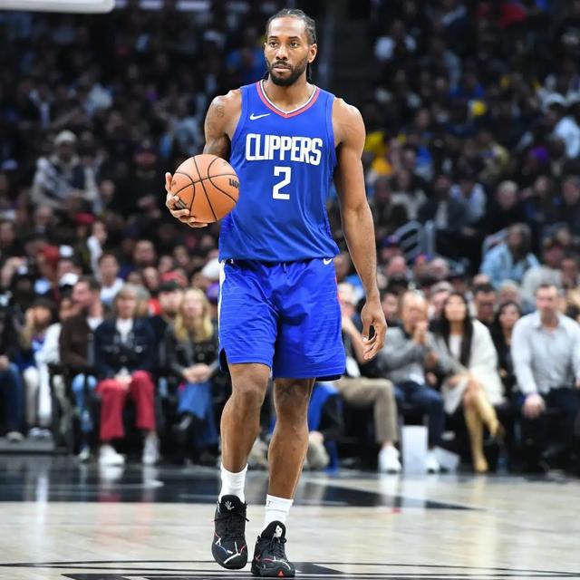 不可动摇的 不可动摇的