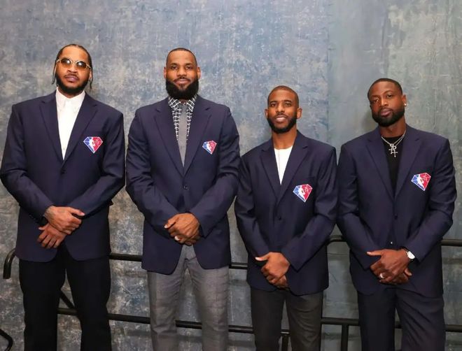 体现出前锋 体现出前锋