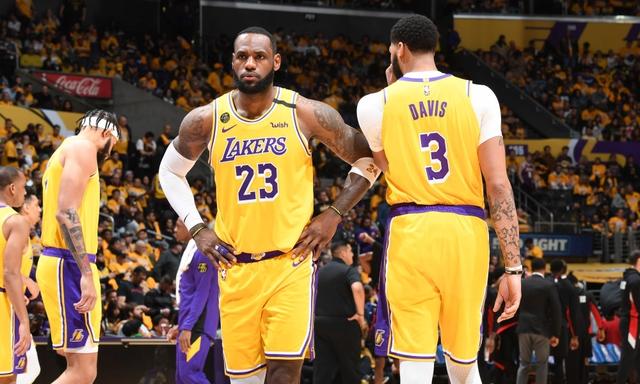 威胁迫使防 威胁迫使防